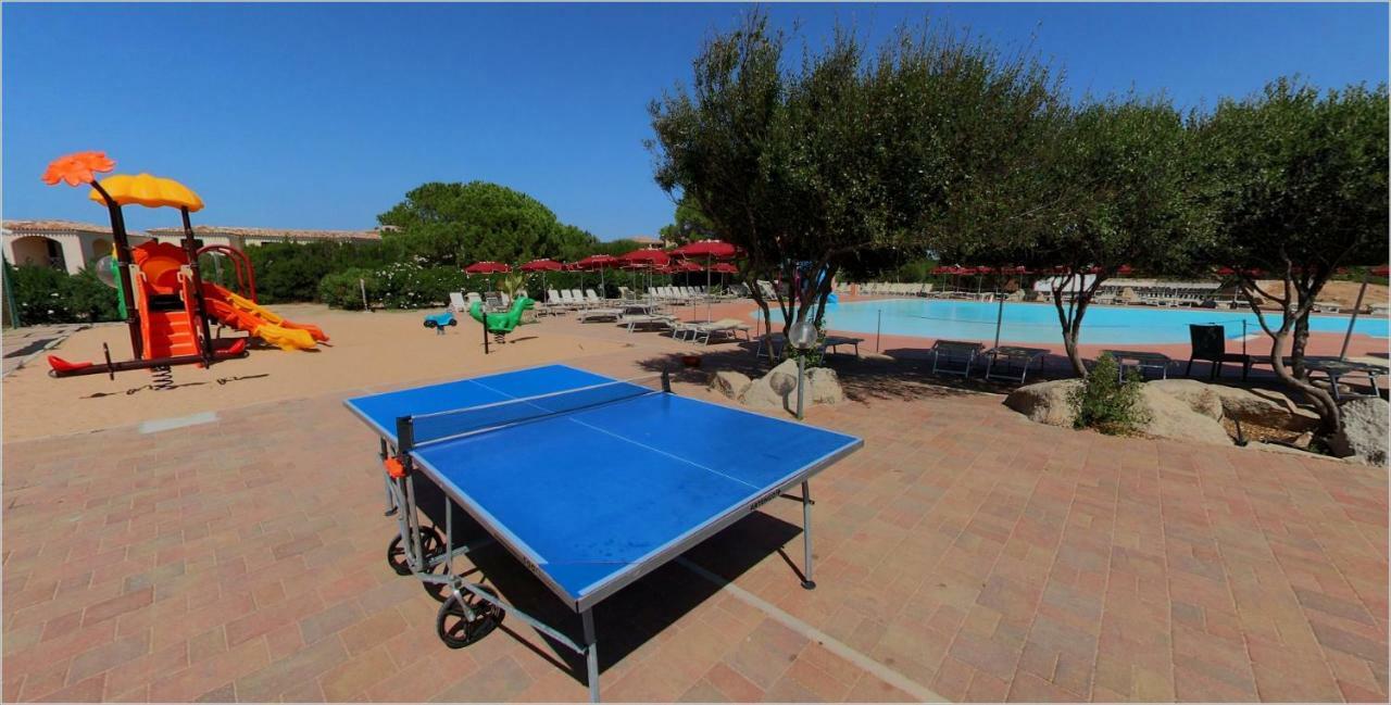 Club Esse Gallura Aglientu Exterior photo